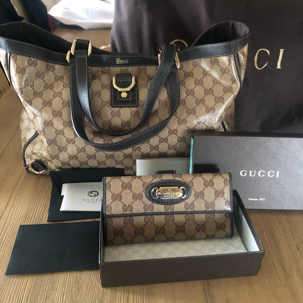 GUCCI crystal Abbey tote, received as a gift, never carried. Authentic pristine!